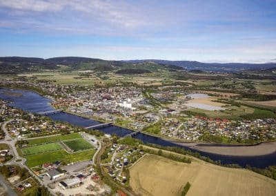 Verdal sentrum, med fotballstadion i forgrunn