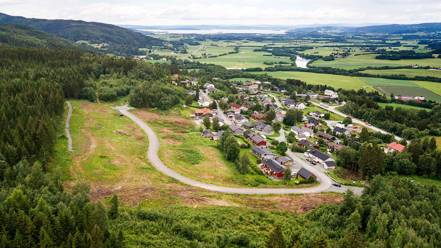 Oversiktsbilde over salgstomter ved Lysthaugen øvre, verdal kommune